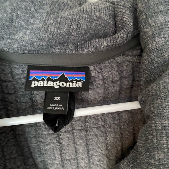 Women’s Patagonia sweater - Picture 4 of 4